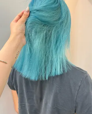 ロング カラー 🫧ハイトーン✨格安 より質💐マンツーマのヘアスタイル