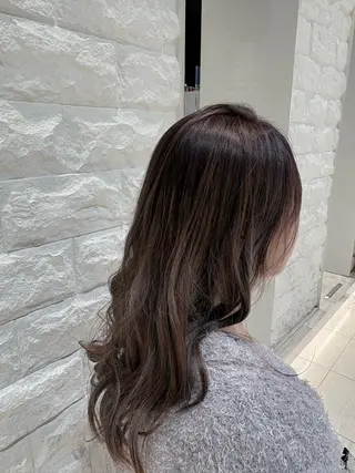 セミロング カラー Koharu 髪質改善カラーのヘアスタイル
