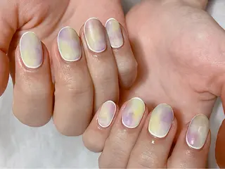 ショート カラー ネイル マツエク・マツパ illum hicariのネイルデザイン