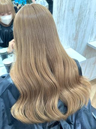 ロング 💛NOZOMI💛 ハイトーンカラーのヘアスタイル