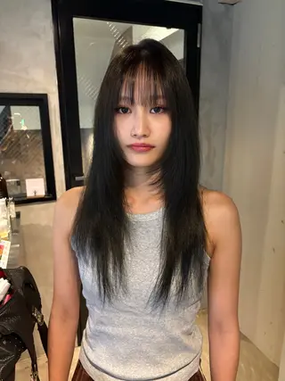 ロング 透明感・美髪 monsoワニベユナのヘアスタイル