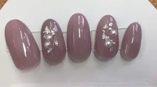 ネイル JEUNESSE 豊中服部店のネイルデザイン