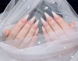 ネイル Lenie Nail Salonのネイルデザイン