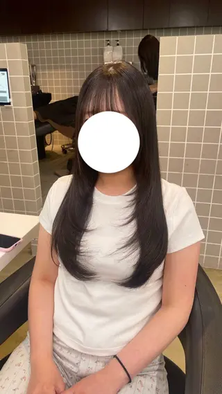 ロング 🖤暗髪 | 艶髪 |透明感カラー ゆりのヘアスタイル