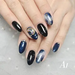 ネイル 🦋 Queenieのネイルデザイン