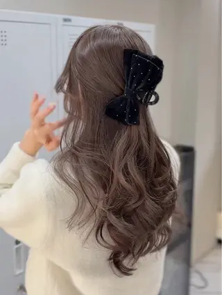 ロング カラー パーマ TOMO/ブリーチ 無しオリーブのヘアスタイル