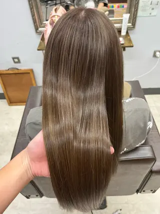 ロング カラー 産休の為お休みです! 小島凜のヘアスタイル