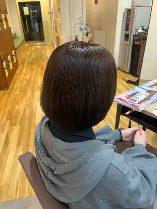 カラー 村井 湖奈のヘアスタイル