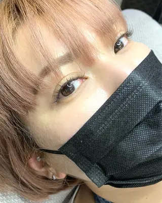 マツエク・マツパ ジュルビアン 美容室のマツエク・マツパデザイン