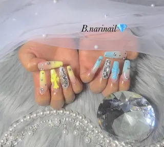 ネイル b.nari nailのネイルデザイン