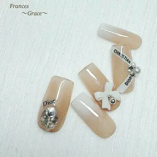ネイル Frances〜 Grace〜babaのネイルデザイン