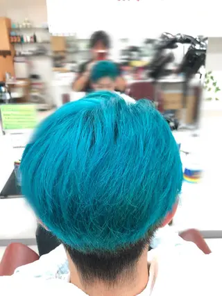 ショート メンズ 海外デザイン好きな方 滝沢錬平のヘアスタイル