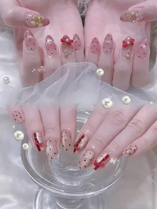 ネイル ୨୧ ayakaのネイルデザイン