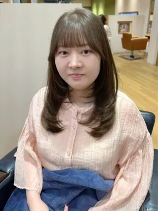 セミロング カラー haruna🎀 Lita 4Fのヘアスタイル