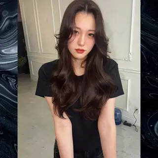 ロング カラー Maison Halu YUKIのヘアスタイル