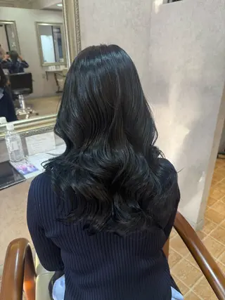 セミロング 星田 美海のヘアスタイル