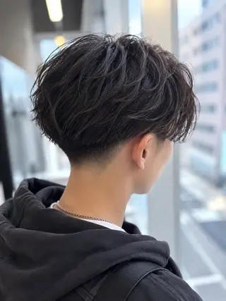 ショート パーマ 🔥メンズ特化方🔥 似合わせ💈三宅悠斗のヘアスタイル