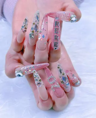 ネイル Hin Hana Nailのネイルデザイン