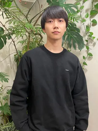 ショート メンズ 近藤 裕嗣のヘアスタイル