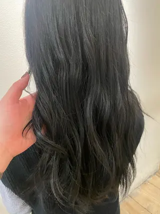 セミロング カラー ななほ⌇レイヤー カット⌇透明感カラーのヘアスタイル