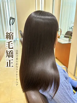 ロング 尾崎 優花のヘアスタイル
