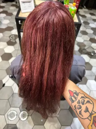 セミロング カラー ハイトーン🎨/ パーマ🌀/堀江輝起のヘアスタイル