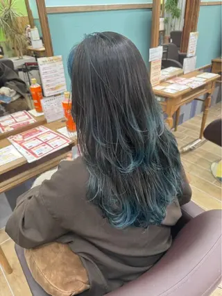ロング カラー ヘアアレンジ 🫧【デザインハイト ーン】Sachi🫧のヘアスタイル