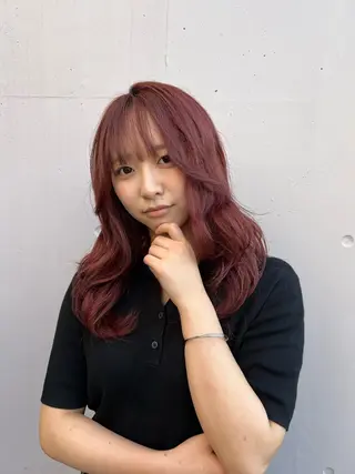 セミロング カラー Liere Muuのヘアスタイル