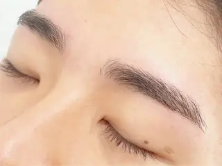 メンズ アイブロウ Reve. 本厚木のマツエク・マツパデザイン