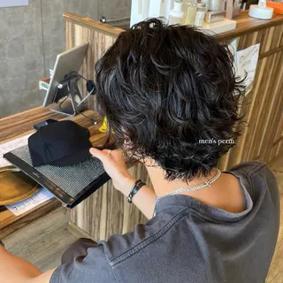 ショート パーマ レイヤー/透明感艶 カラー丸山ななほのヘアスタイル