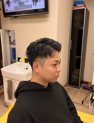 ショート ヘア ブンブンのヘアスタイル