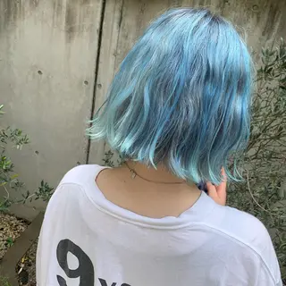 ショート カラー wakana/ 柔らかベージュカラーのヘアスタイル