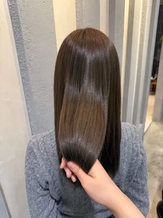 セミロング カラー 志戸田 優翔のヘアスタイル