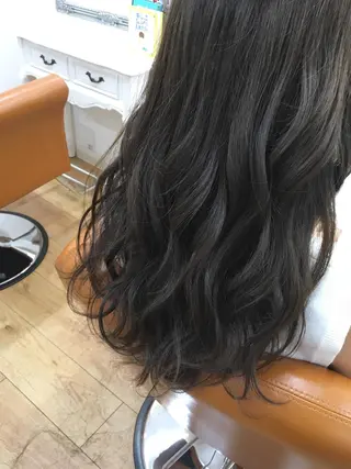 ロング カラー noa ノアのヘアスタイル