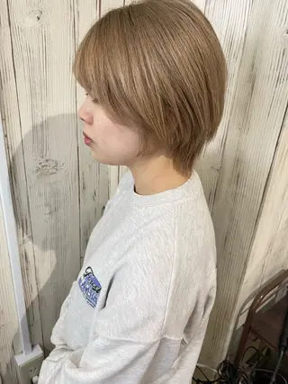 ショート カラー ネイル 夜23時まで予約🉑 reverieあきらのヘアスタイル