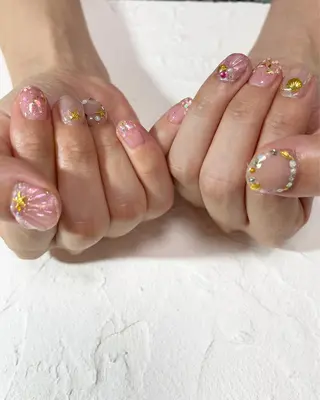 ネイル 吉村 優子のネイルデザイン