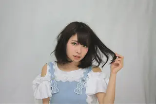 ミディアム カラー ヘアアレンジ 【体験】韓国 メイク&ヘア天神のヘアスタイル