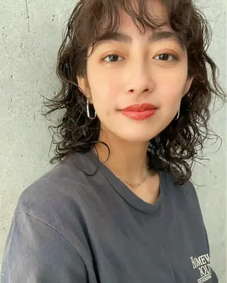 ミディアム カラー パーマ ヘアアレンジ マツエク・マツパ トレンド眉🌈✨ arisaの眉毛・アイブロウイメージ