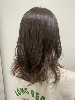 セミロング カラー パーマ ヘアアレンジ ネイル マツエク・マツパ 韓国風ベージュ🤎 赤みなし🌿横浜🤎のヘアスタイル
