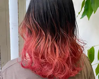 ミディアム カラー UNBLEACH ブリーチカラーのヘアスタイル