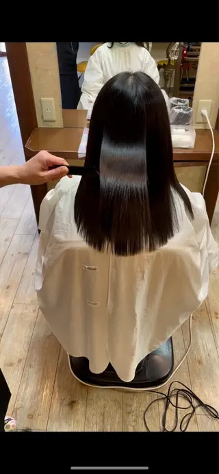 セミロング 渡辺 桃花のマツエク・マツパデザイン