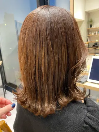ミディアム カラー 似合う髪型見つけます AYAKAのヘアスタイル