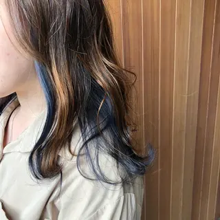 ロング 反橋 聖のヘアスタイル