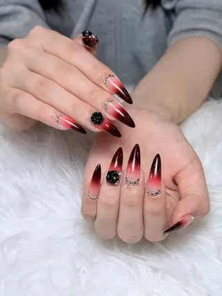 ネイル Julli NailStudioのネイルデザイン