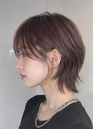 ショート カラー 大竹 椿咲のヘアスタイル