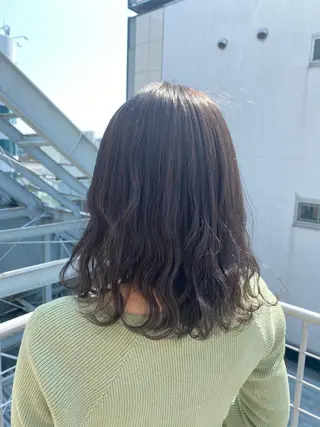 ミディアム 🩵ブリーチカラー MIORI🩵のヘアスタイル