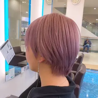 ショート 井上 彩加のヘアスタイル