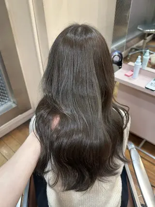ロング カラー 'AXIS wakanaのヘアスタイル
