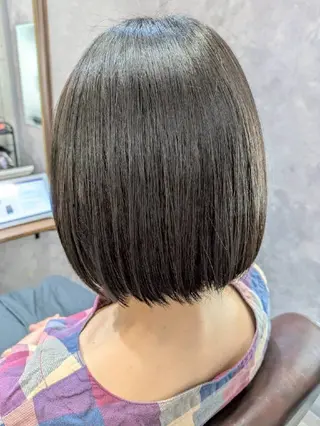 ミディアム 佐藤 璃咲のヘアスタイル