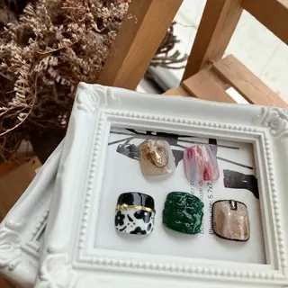 ネイル felicita fumi🩷のネイルデザイン